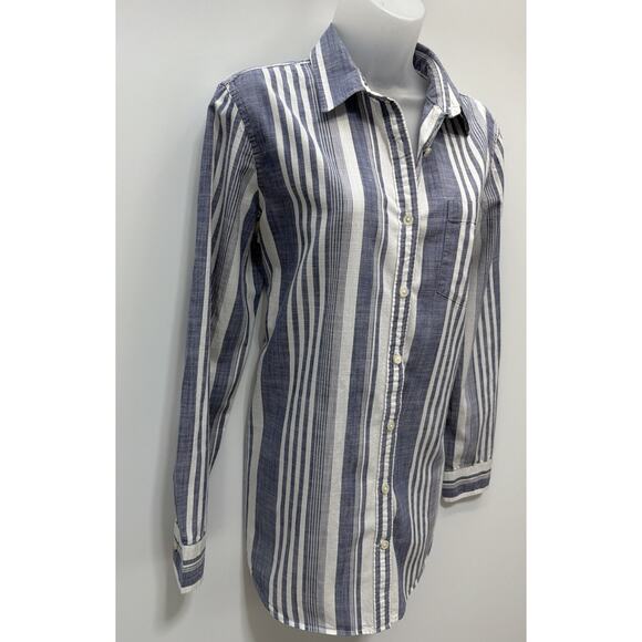 Banana Republic Womens Shirt Medium Blue White Stripe Soft Wash Button Up Cotton - Picture 2 of 6